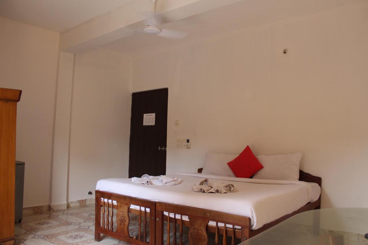 Stay At Seas Calangute Buitenkant foto