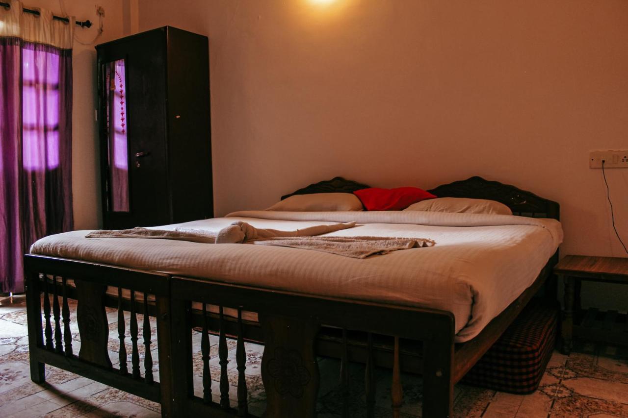 Stay At Seas Calangute Buitenkant foto