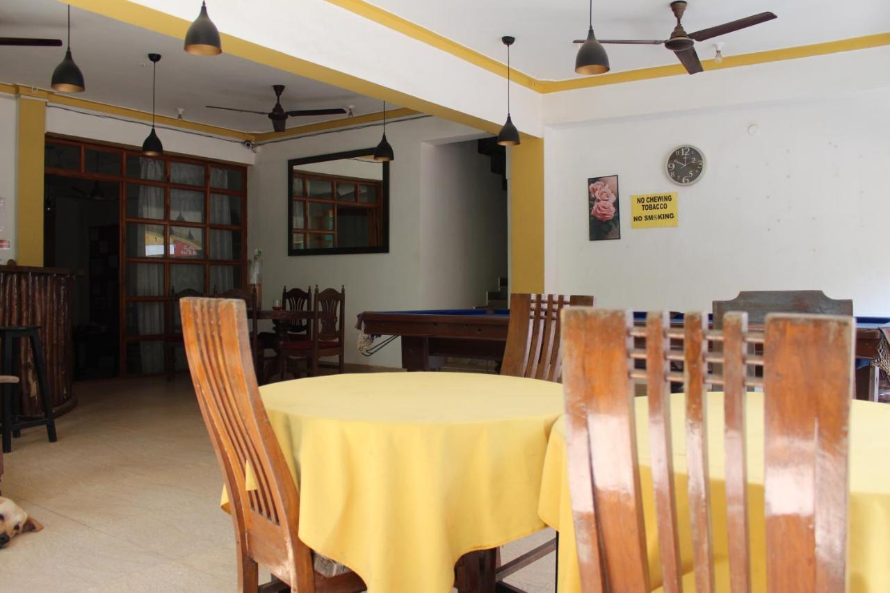 Stay At Seas Calangute Buitenkant foto